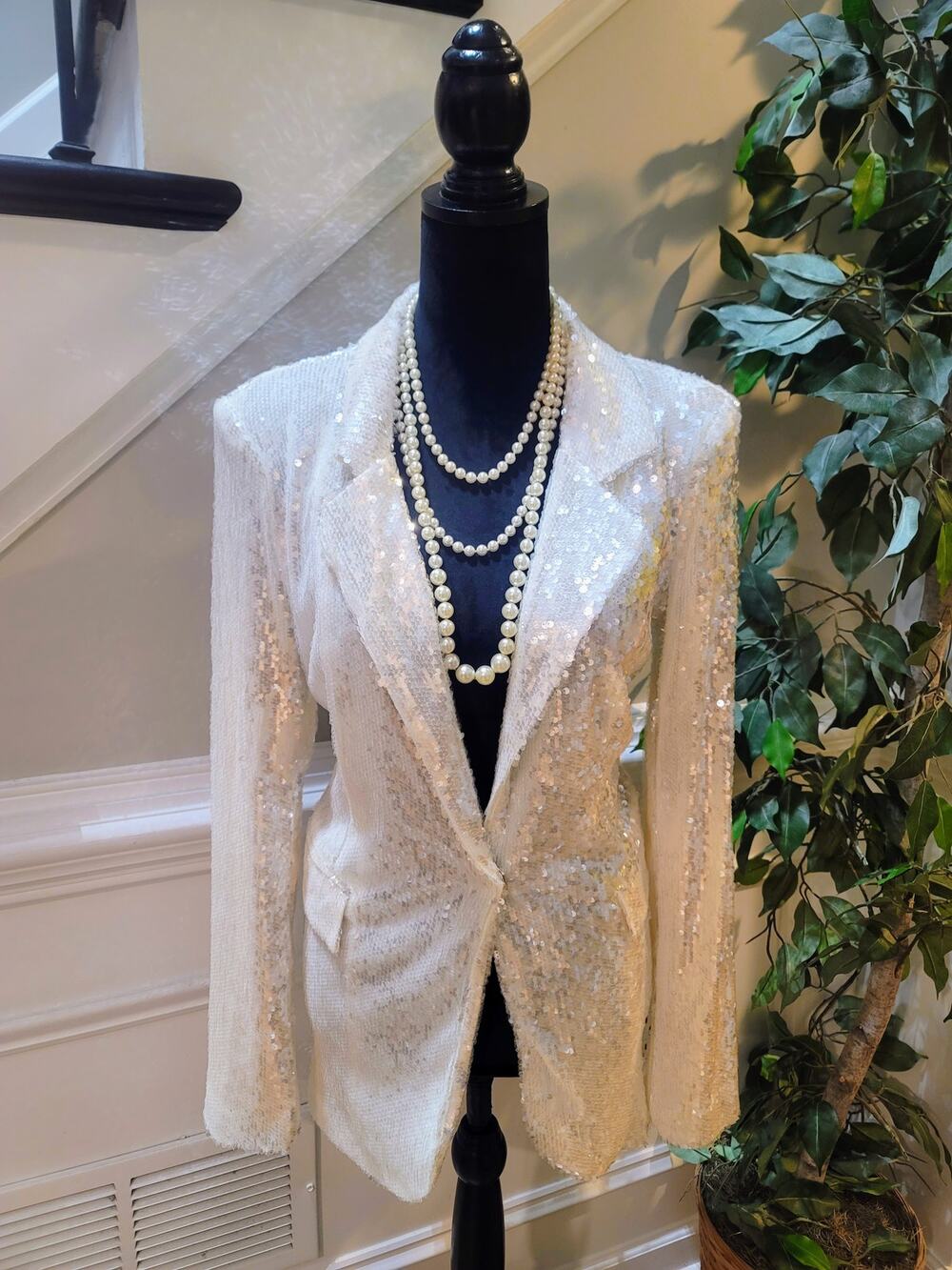 Celebrity Sequin Blazer Women's Large White Snap Button Fully Lined Faux Pockets